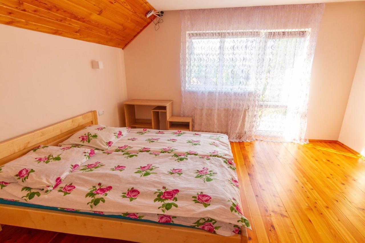 Садиба Під Лісом Volovets Exterior foto